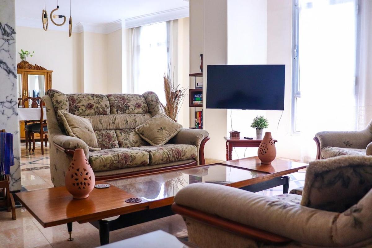 Apartment Bright And In The Heart Of Maadi Cairo